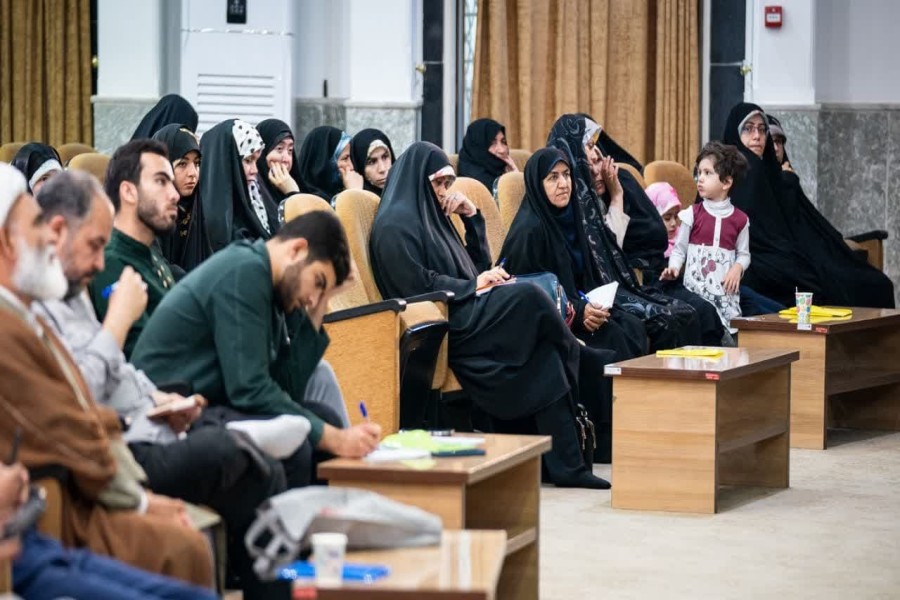 نخستین رویدادملی هم‌افزایی فعالان اقتصادی هیأت ایجاد ارتباط بین فعالان اقتصادی هیأتی