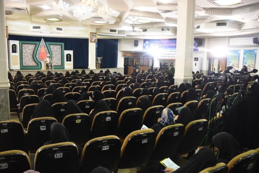 پنجمین همایش بانوان فعال در عرصه هیأت