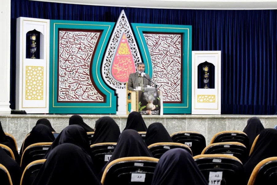 پنجمین همایش بانوان فعال در عرصه هیأت