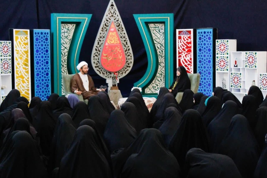 پنجمین همایش بانوان فعال در عرصه هیأت