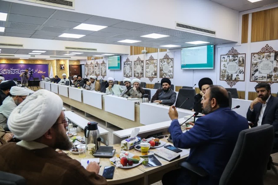 دهمین نشست جمعی‌از منبری‌های جوان هیأت‌های کشور